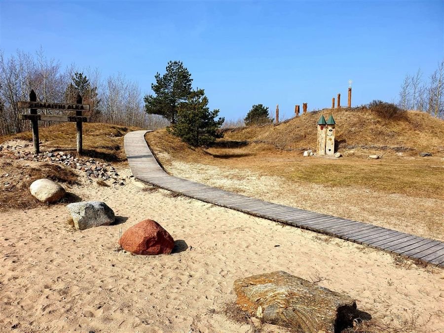Žemaičių alka – senovinė observatorija ant kopos